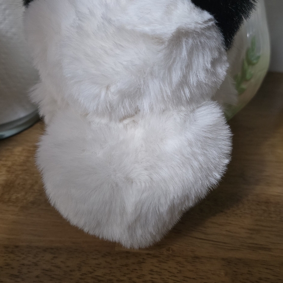 Cute Plush Panda Doll - Picture 2 of 3